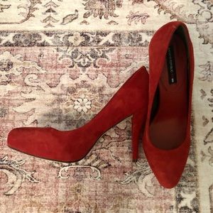 Banana Republic madman collection red suede heels